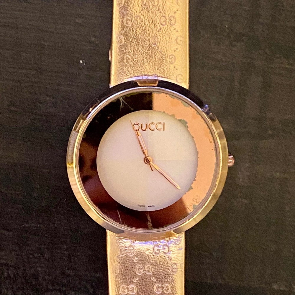 GUCCI rose gold watch